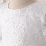 Vestido Clara - Luxo Manga Longa em Renda e Tule – Branco Clássico com Laço