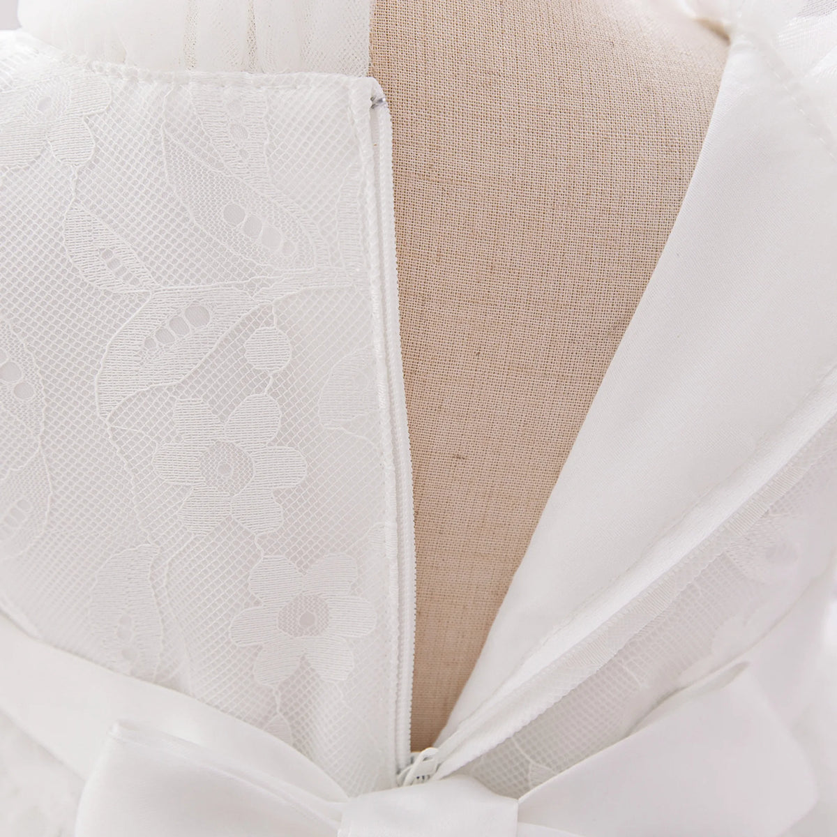 Vestido Grace - Tule com Laço nas Costas