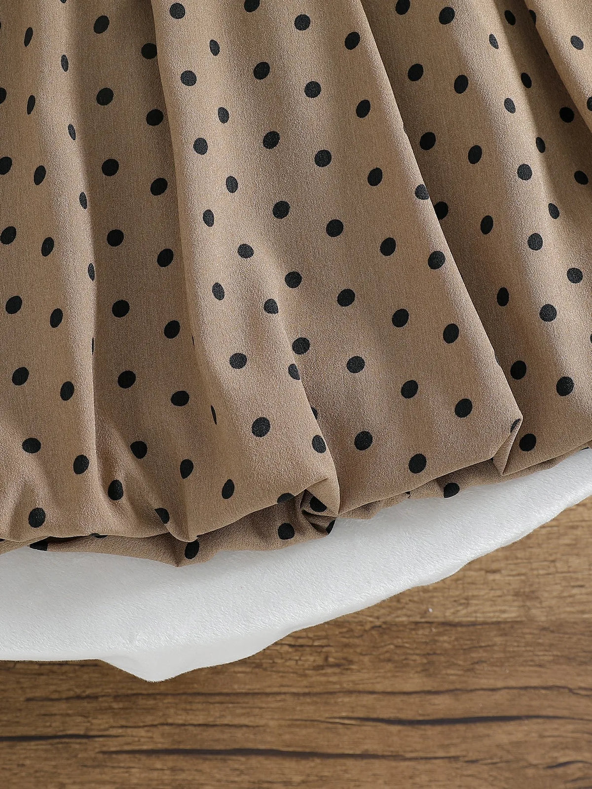 Vestido Louise - Poás Retrô Com Laço E Saia Godê