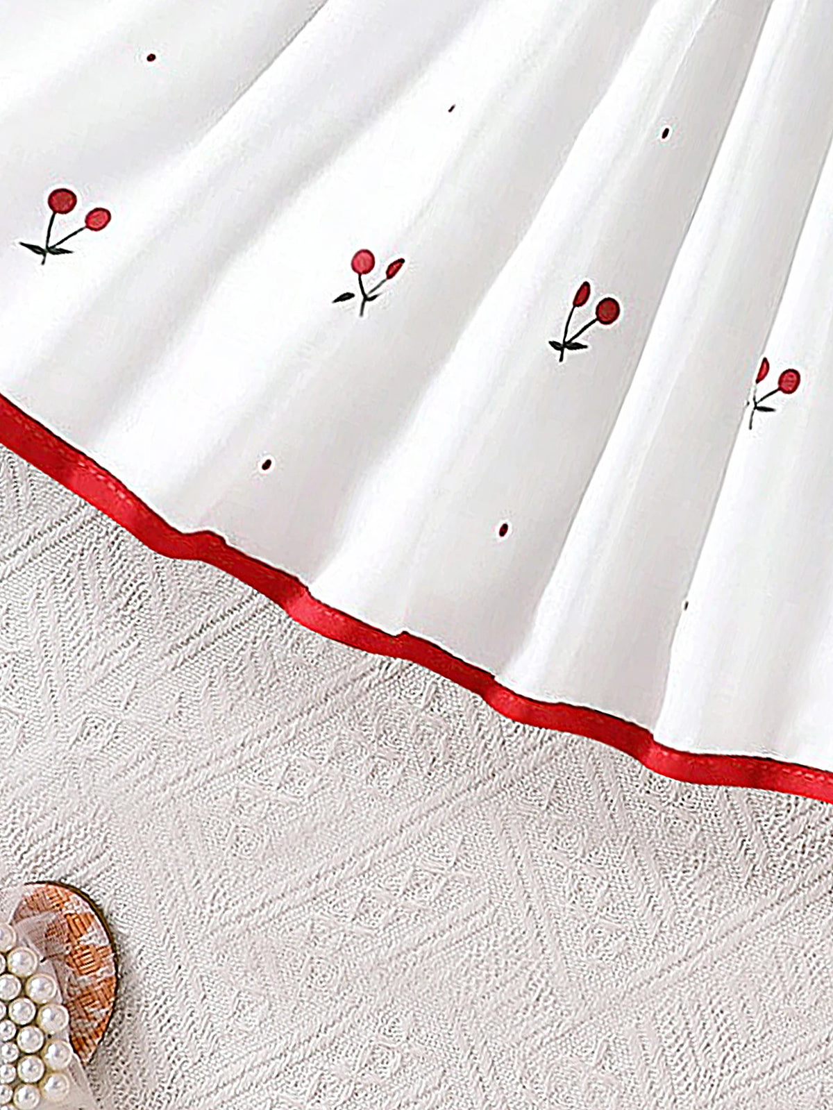 Vestido Julieta - Floral Bordado Com Manga Bufante E Laço